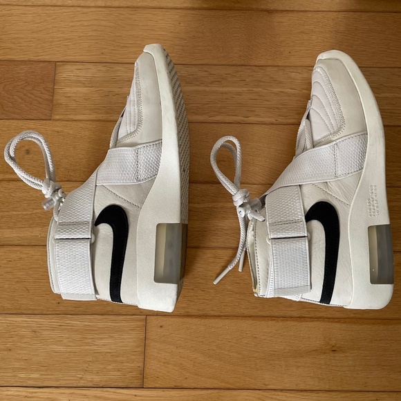 Nike Air x Fear of God (Light Bone) - Picture 7 of 10